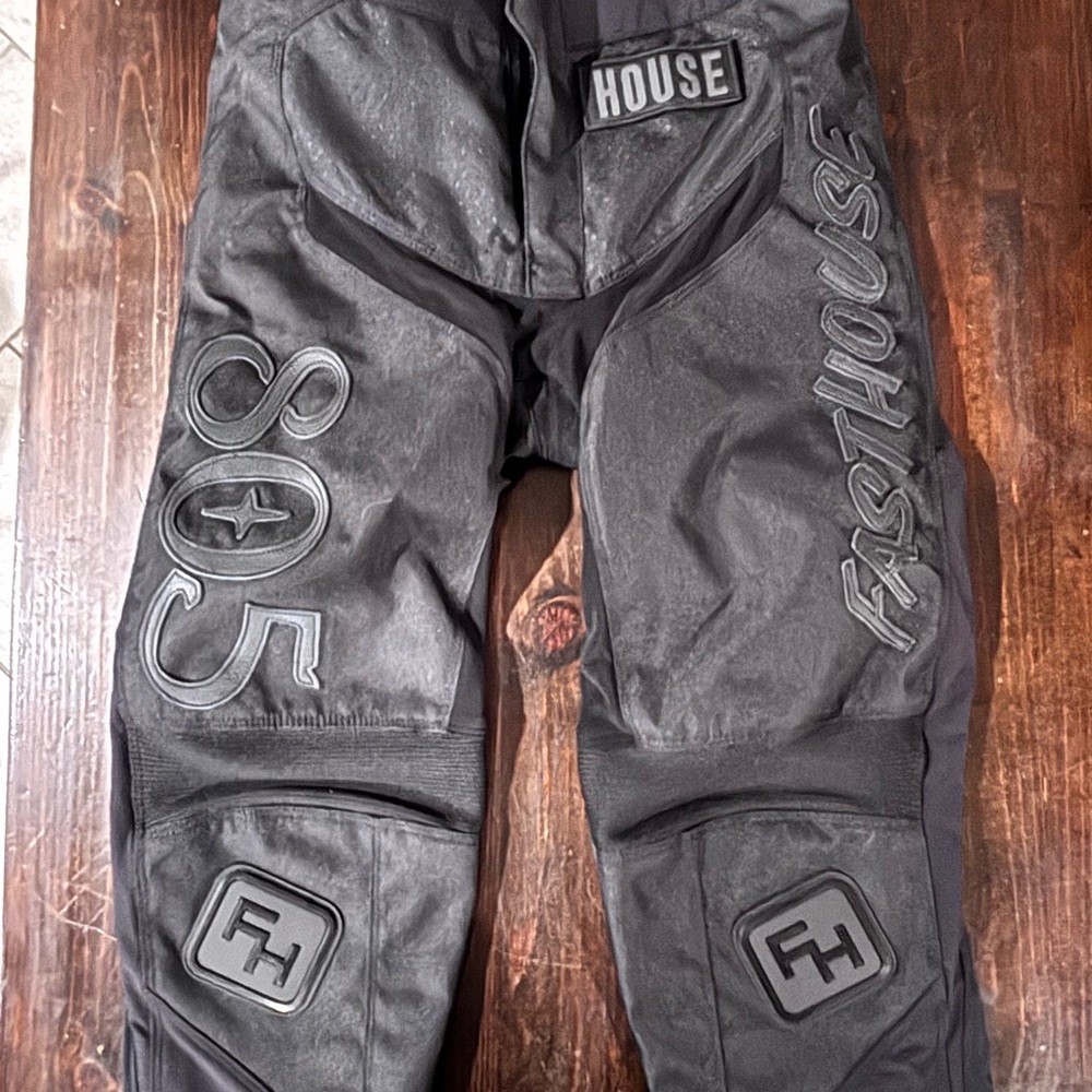 Fasthouse Black Men's Riding Pants Brand New
